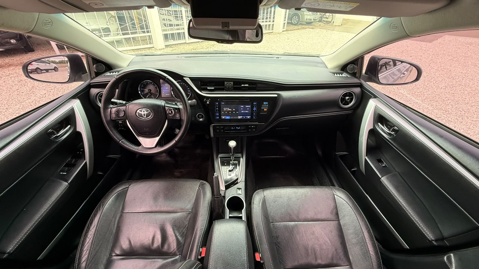 TOYOTA - COROLLA  SEG. 1.8  - AUTOMÁTICA  - 2018